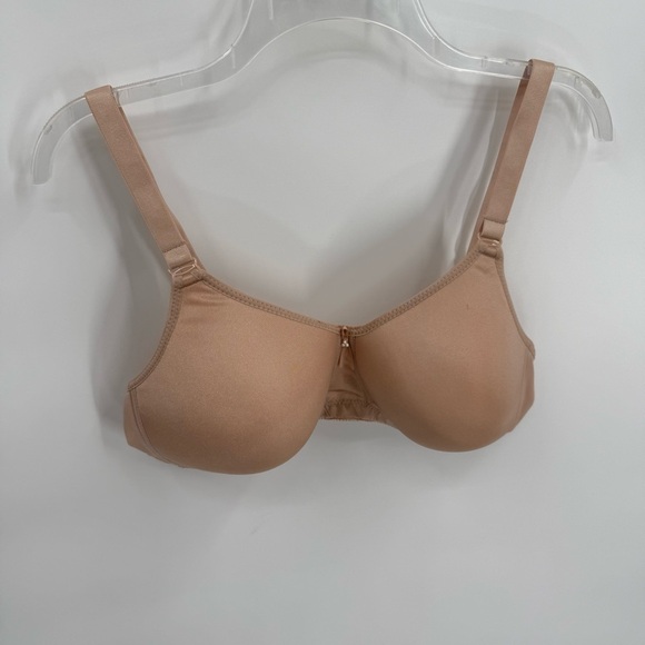 Trulife Mastectomy Cool Max Beige/Latte Wireless Silky Bra Size 40A NEW - Picture 8 of 8